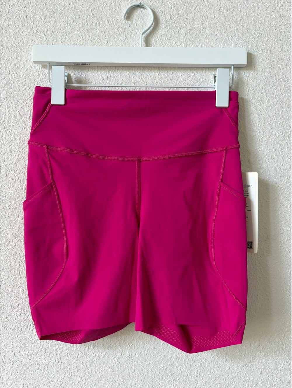 Lululemon Fast and Free HR Short 6" Inseam Pockets Pink Flare Size 8 Run Sporty